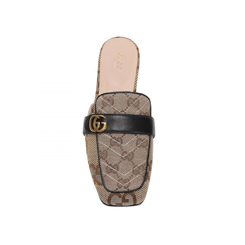 Guocci هاف فلات قوتشيا