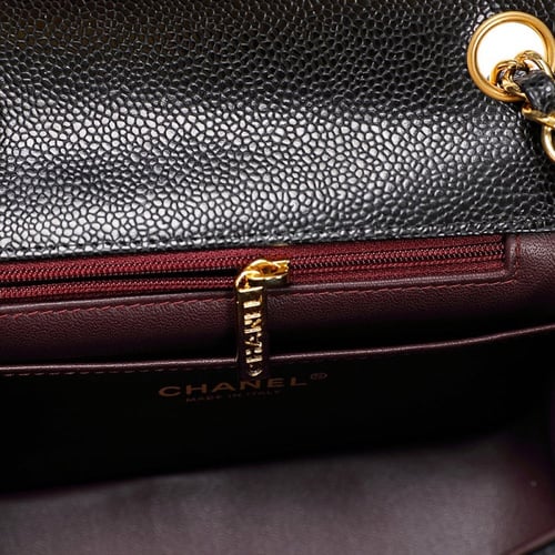 ‎شانيل كلاسيك (كافيار) هاردوير ذهبي Chanel classic...