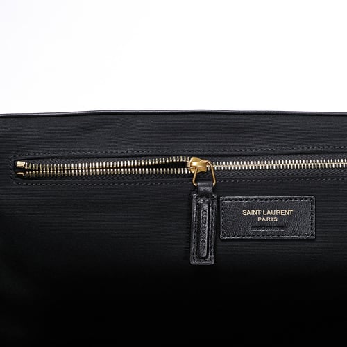 YSL ساني لوران