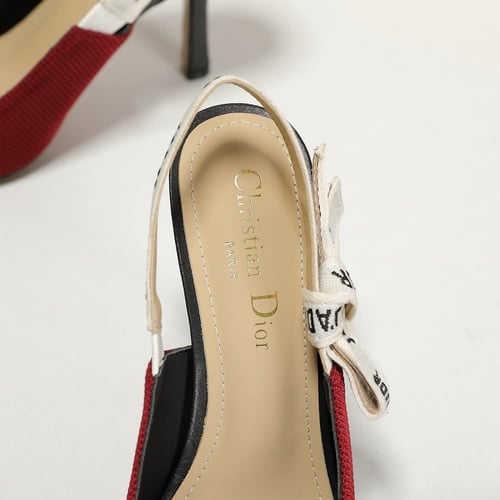 ديور DIOR