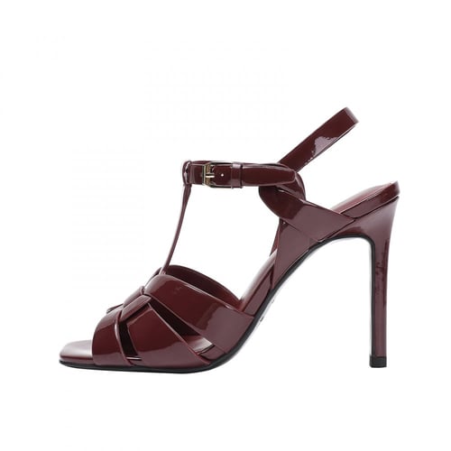 Sainti Laurent (WINE RED )
