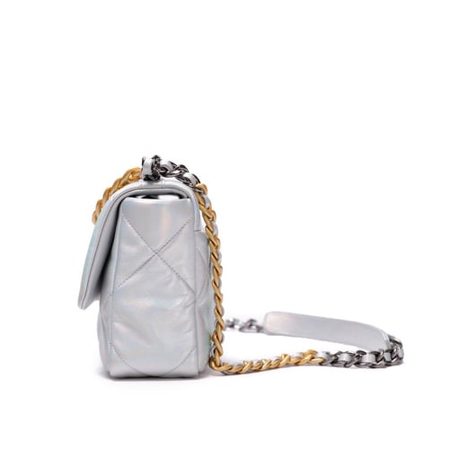 ‎شانيل Chanel nineteen flap Size 26cm