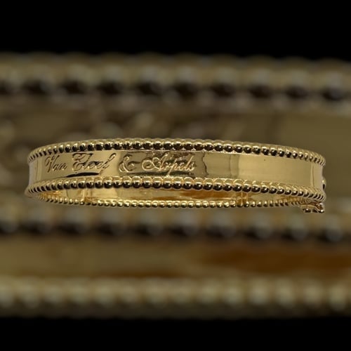 فان كليف ذهبي - Van Cleef (أكسسوار مطلي )