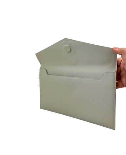 ‎‏SAINTi LAURENT UPTOWN POUCH CM27 باوتش ساني لورا...