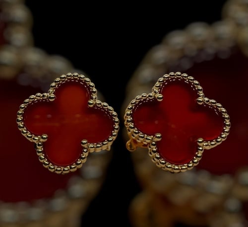 فان كليف ذهبي Van Cleef(إكسسوار مطلي )