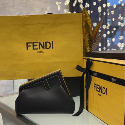Fendi First Midi فندي فيرست(أسود)