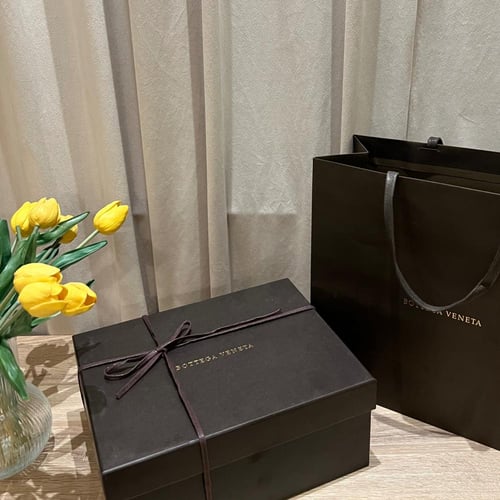 BOTTEGA VENETA ( LIMESTONE )