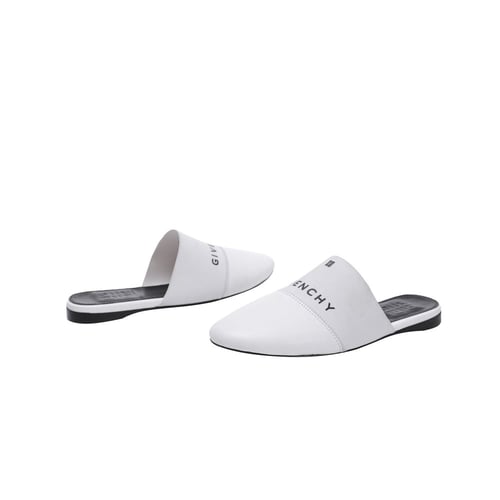 جيفنشي Givenchy