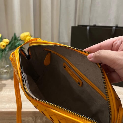 BOTTEGA VENETA ( MARIGOLD )