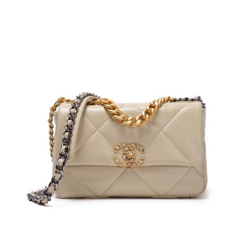 ‎ شانيل Chanel nineteen flap Size 26cm