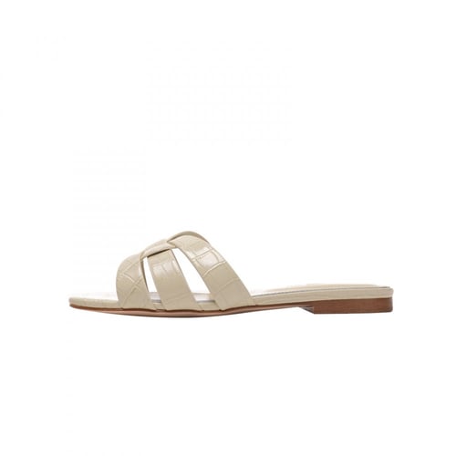 Sainti Laurent slipper سليبر ساني لوران