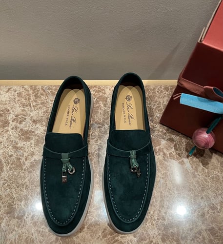 Flat Loro piana (29) فلات لوروبيانا (OIL GREEN )