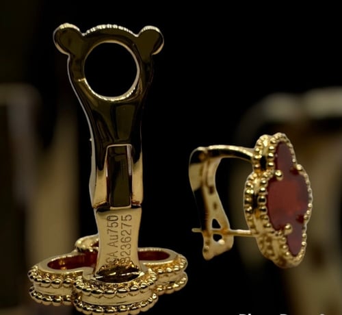 فان كليف ذهبي Van Cleef(إكسسوار مطلي )