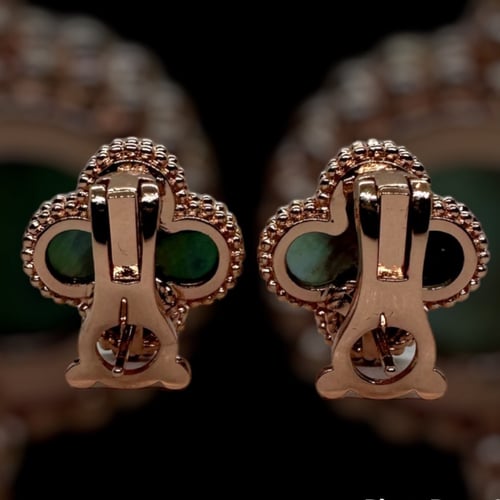 حلق فان كليف روزVan Cleef(إكسسوار مطلي )