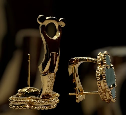 فان كليف ذهبي Van Cleef(إكسسوار مطلي )