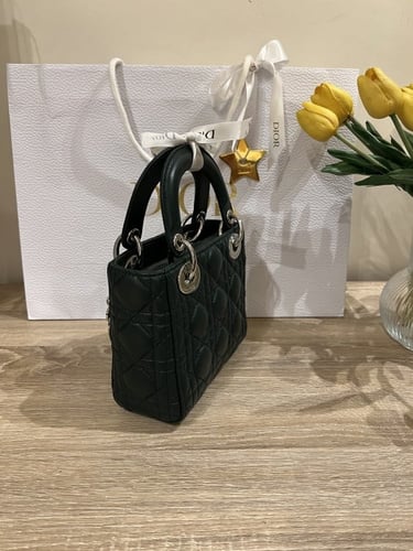 LADY DOIR MINI SIZE (17 CM)(زيتي)