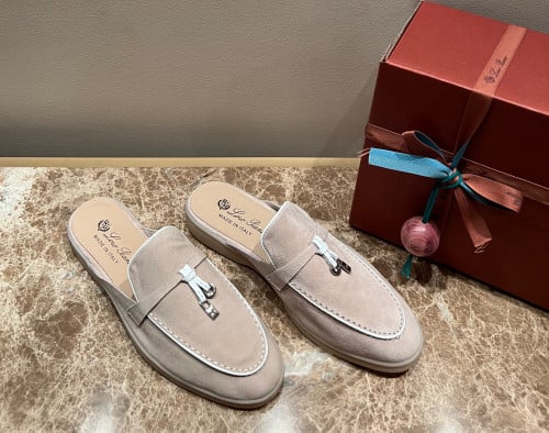 Flat Loro piana هاف فلات لوروبيانا ( APRICOT /WHIT...