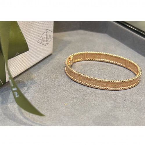 فان كليف روز -Van Cleef (أكسسوار مطلي )