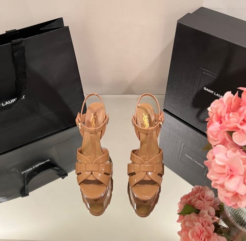 Saints Laurent ( APRICOT )9.5 cm