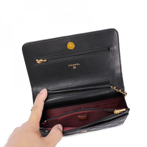 شانيل (لامب سكن) هاردوير ذهبي Chanel