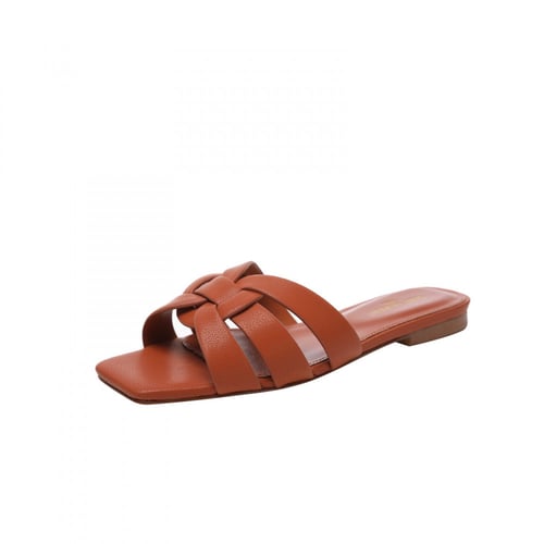 (CAMEL) Sainti Laurent slipper سليبر ساني لوران