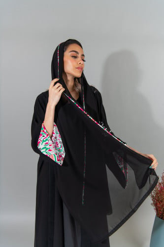 عبايه سوداء صيفيه خفيفه