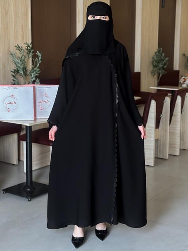 عبايه 111 مع نقاب وطرحه مجاناً