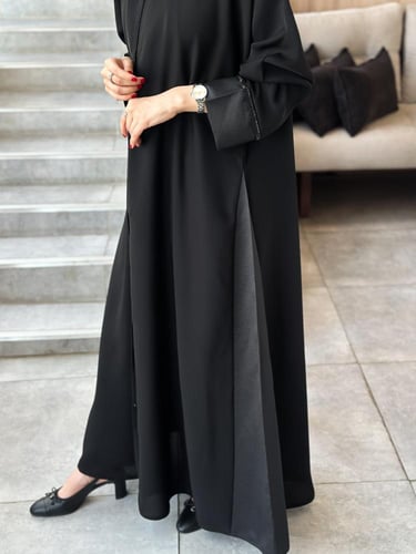 عبايه الكادي +نقاب وطرحه مجاناً