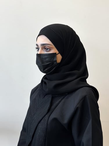 نقاب حرير قصير بربطه +طرحه ربط