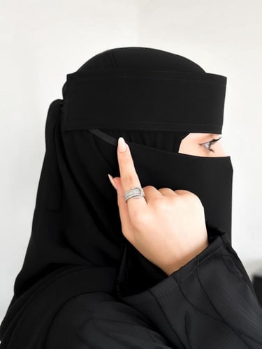 نقاب حرير قصير بربطه +طرحه بندانه