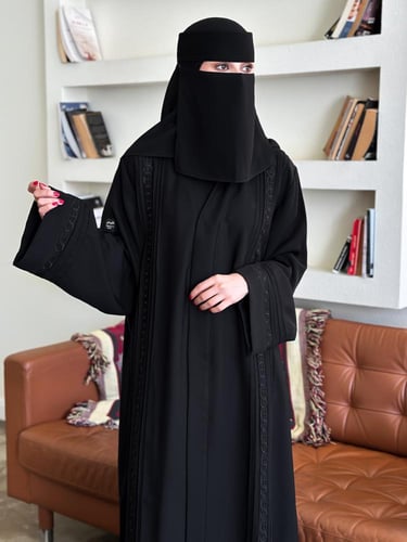 عبايه أفراح +نقاب وطرحه مجاناً