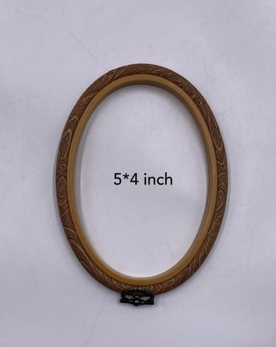 طارات خشبيه بيضاوي