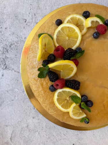 كيكة ليمون بالتوت الازرق