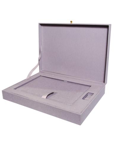 البوم ديجتال مع صندوق A4 مع حشوة لاصق 20 صورة + يو...