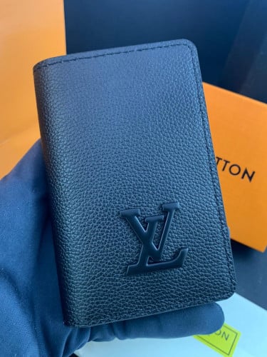 محفظة لويس فيتون درجة اولى