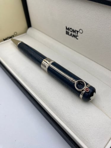 قلم مونت بلانك اثر كونان دويل درجة اولى