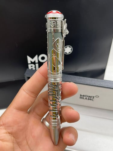 قلم مونت بلانك الذئب درجة اولى