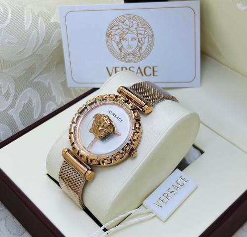 ساعة فرزاتشي نسائية