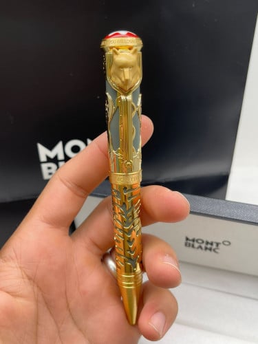 قلم مونت بلانك الذئب درجة اولى