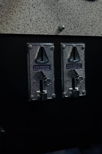 طاولة فريرة الكترونية تفاعلية حماسية من متجر اربعة