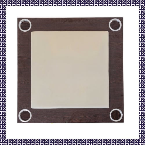 طاولة بلوت ارضية مربعة