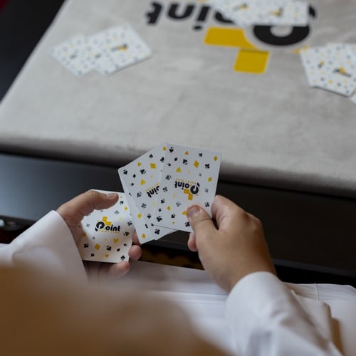 طاولة بلوت أرضية مع حامل أكواب رصاصي_Ground Blot T...