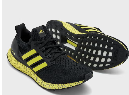 حذاء للرجال من اديداس size-40 EU ...