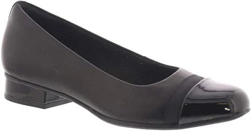 حذاء مغلق من الأمام للنساء من كلاركس size-38-EU .....