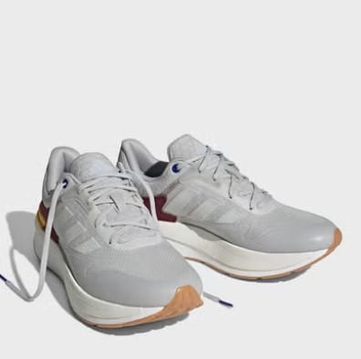 حذاء رياضي للرجال من اديداس size-42 EU ...