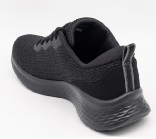 حذاء رياضي للنساء من سكيتشرز SIZE-38-EU .....