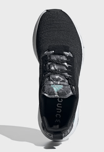 حذاء للرجال من اديداس size-44.2/3-EU ..