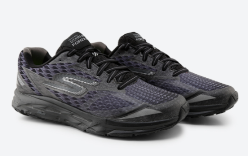 حذاء من سكتشير للرجال size-43.5-EU