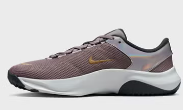 نايك حذاء ليجيند اسينشال 3 ان ان بي size-37.5 ...