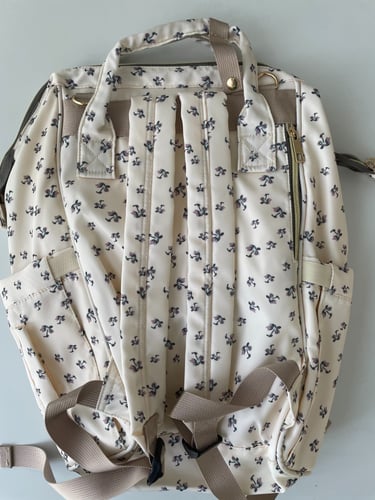 شنطة مستلزمات الطفل - تصميم دمبو